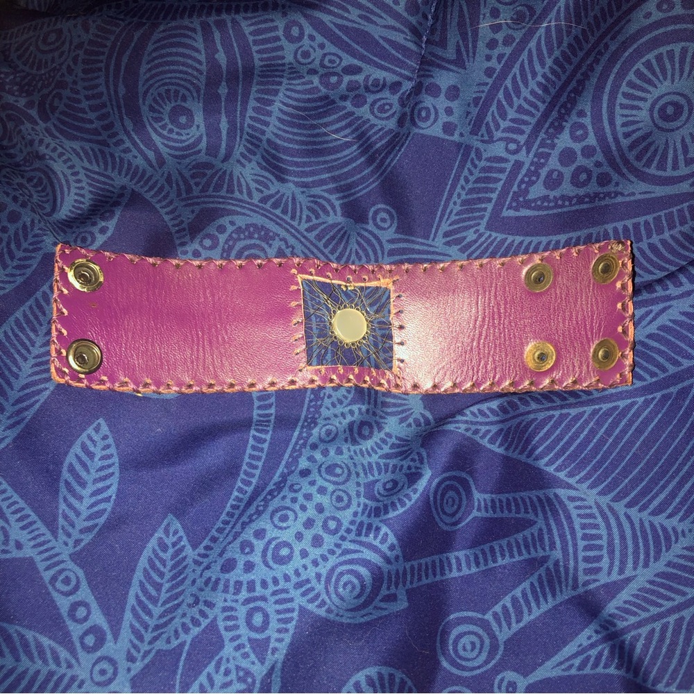 Vintage Unisex Purple Leather Bracelet with Purple Stone in the Center